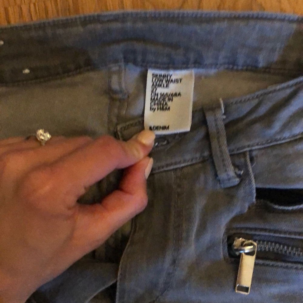 Jeans - Picture 5 of 5